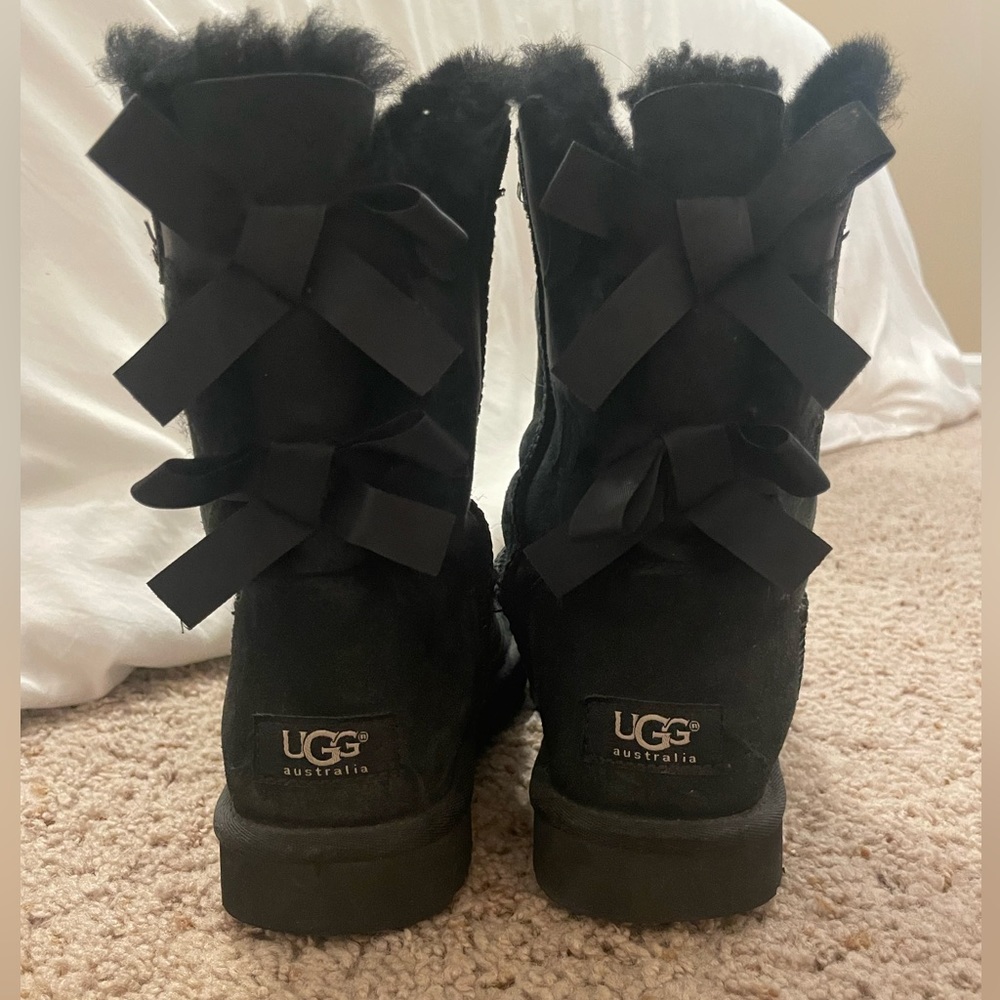UGG Bailey